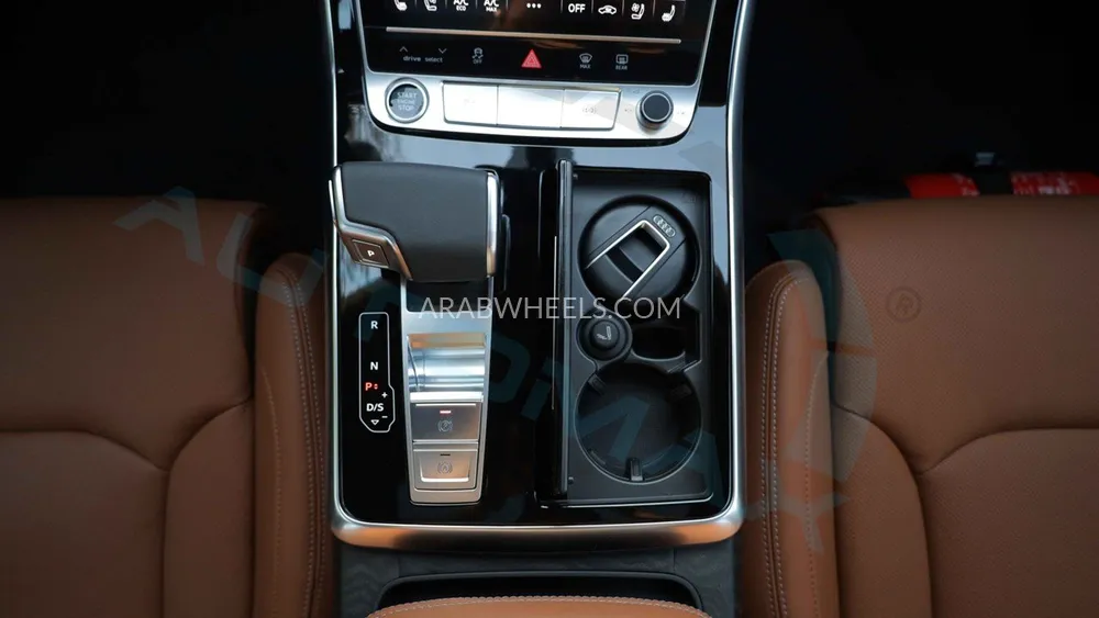 أودي Q8 2025 for Sale in وادي الدواسر Image-22