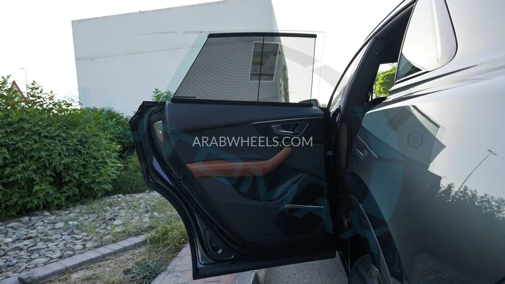 أودي Q8 2025 for Sale in وادي الدواسر Image-34