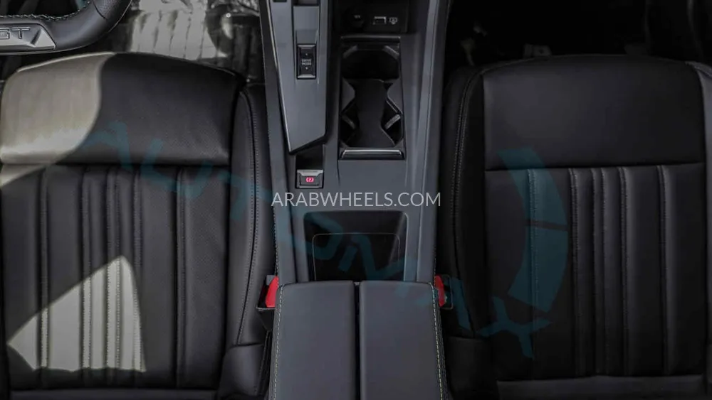 بيجو 408 2025 for Sale in وادي الدواسر Image-25