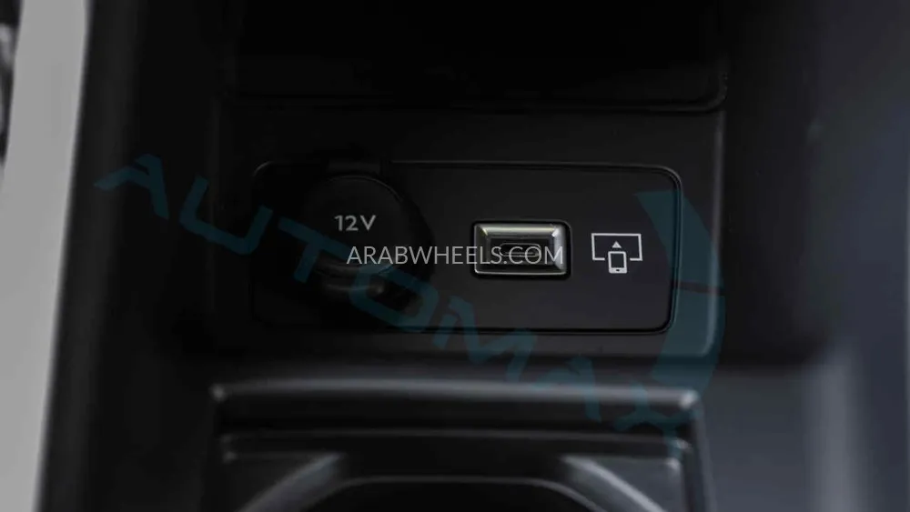 بيجو 408 2025 for Sale in وادي الدواسر Image-24