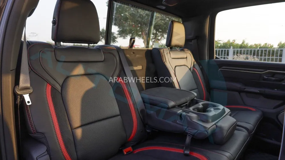رام 1500 2025 for Sale in وادي الدواسر Image-25