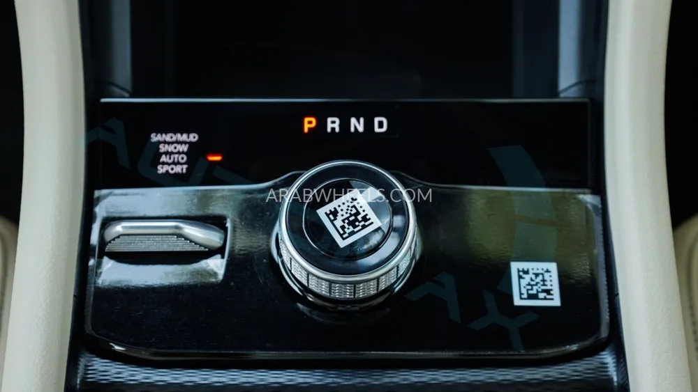 جيب جراند شيروكي 2024 for Sale in وادي الدواسر Image-18