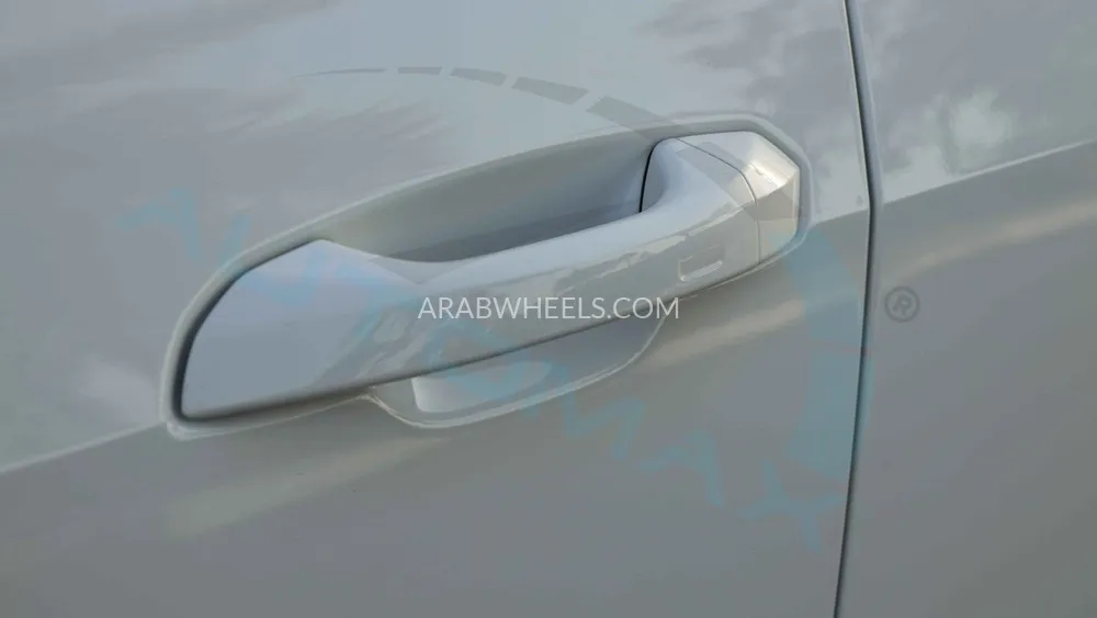 أودي Q8 2025 for Sale in وادي الدواسر Image-36