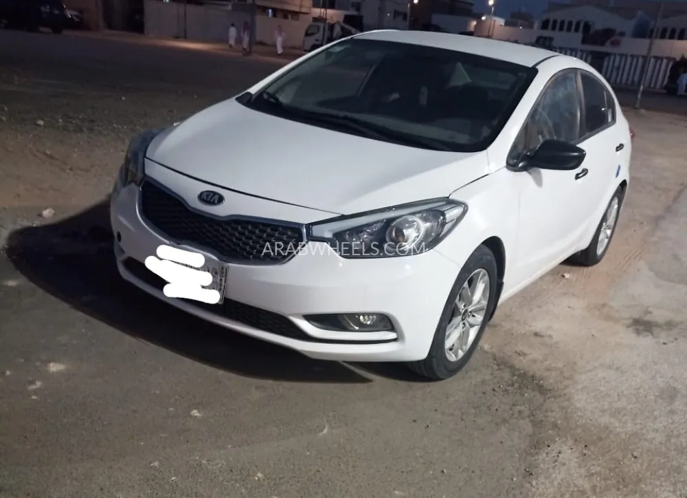 كيا سيراتو 2015 for Sale in الرياض Image-2