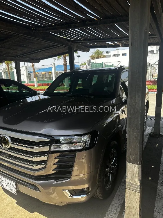 تويوتا لاند كروزر 2025 for Sale in جدة Image-2