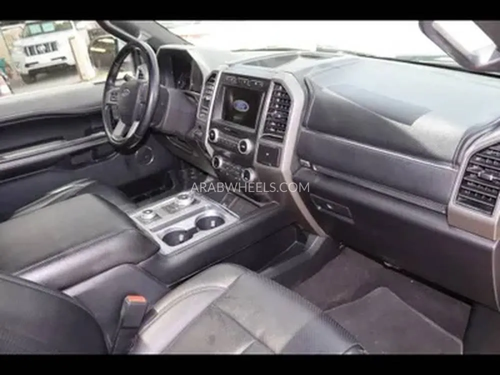 فورد إكسبيديشن 2021 for Sale in الدمام Image-5