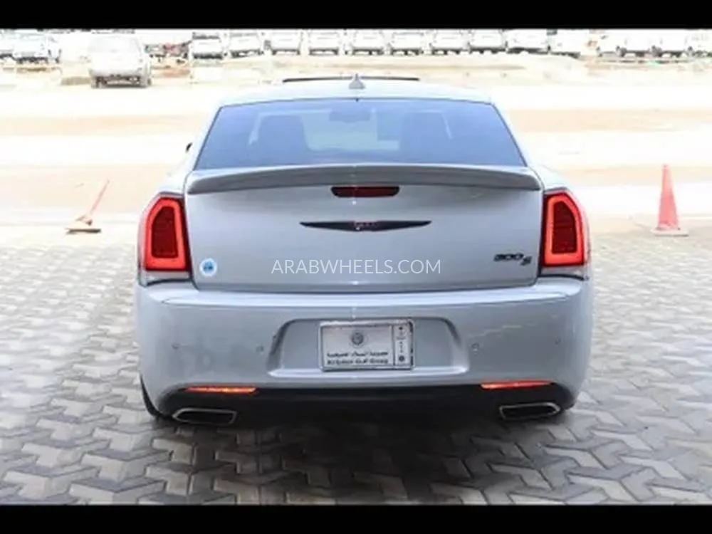 كرايسلر 300 2021 for Sale in الدمام Image-6