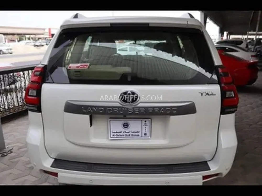 تويوتا لاند كروزر برادو 2020 for Sale in الدمام Image-5