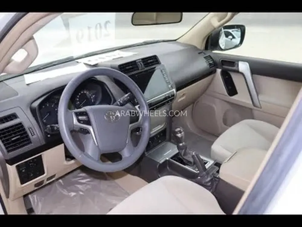 تويوتا لاند كروزر برادو 2019 for Sale in الدمام Image-7