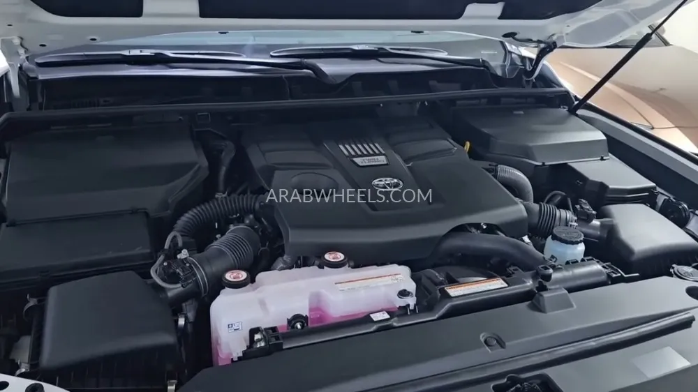 تويوتا لاند كروزر 2024 for Sale in الرياض Image-7