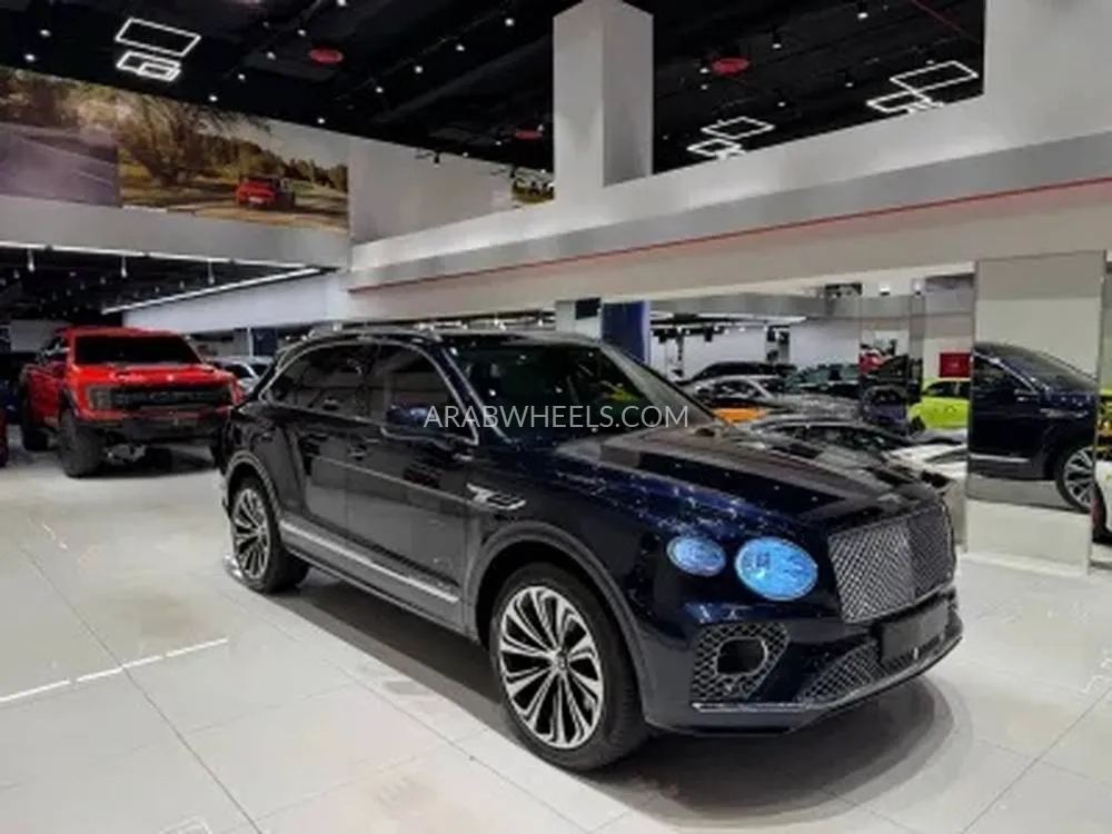 بنتلي بنتايجا 2023 for Sale in الرياض Image-7