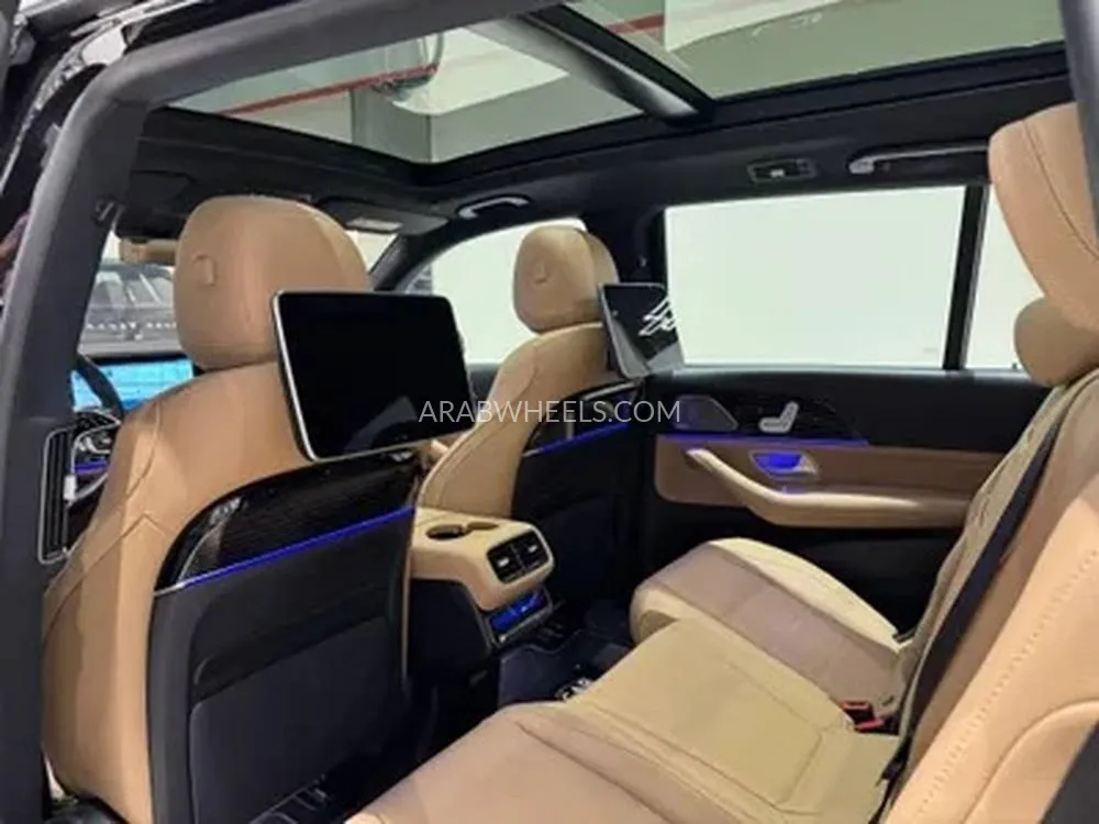 مرسيديس بنز GLS كلاس 2025 for Sale in الرياض Image-4