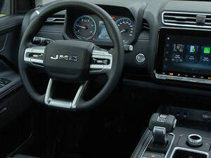 جاي إم سي جراند أفينيو الداخلية 