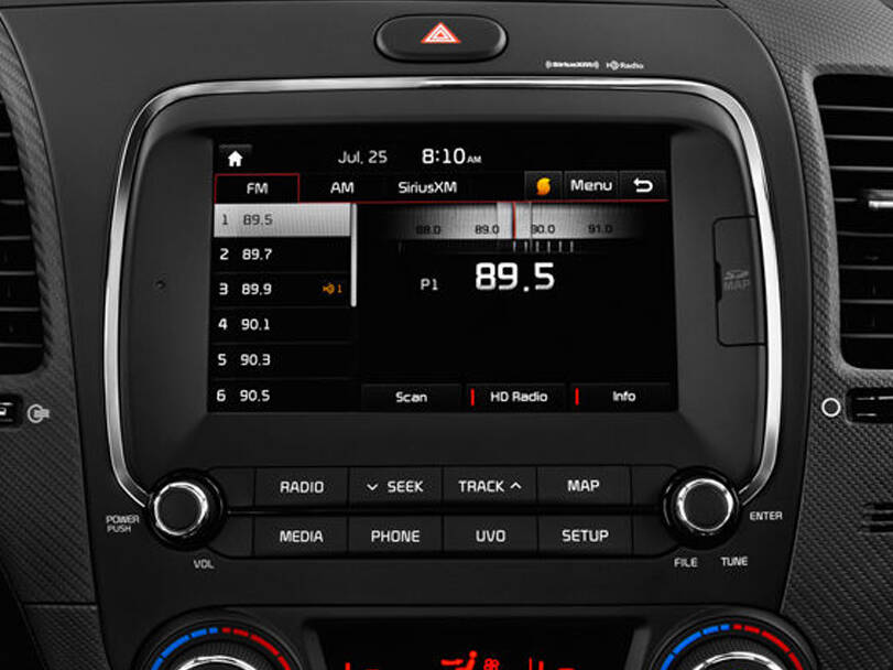 Kia Forte 1st Generation Interior 