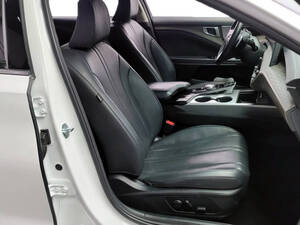 Kia K8 Interior 