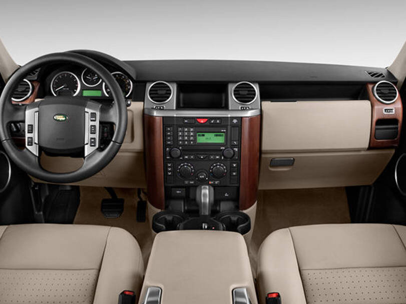 Land Rover LR3 Interior 