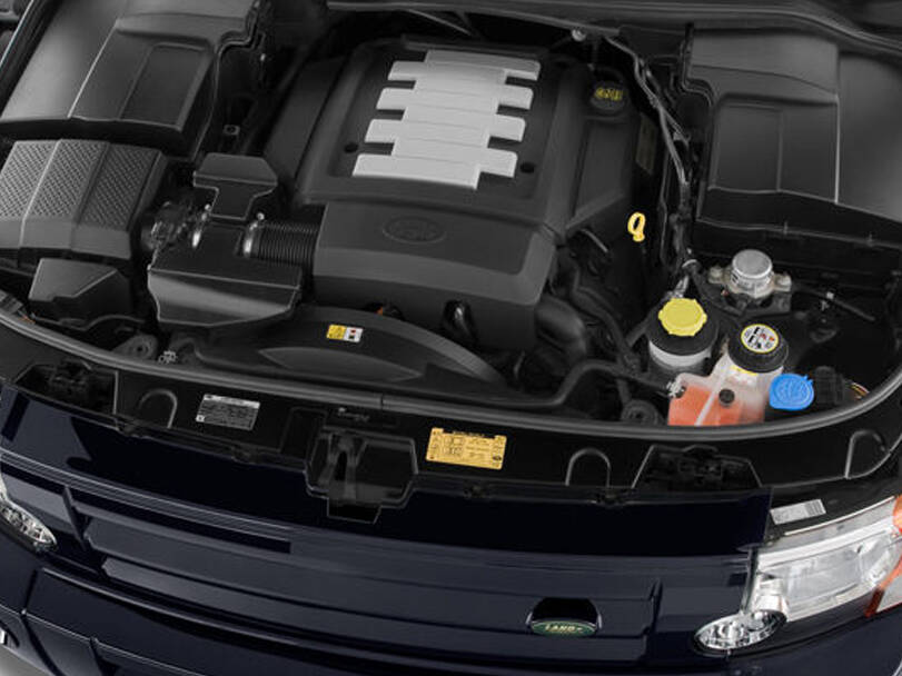 Land Rover LR3 Exterior 