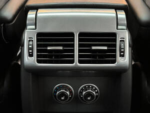 Land Rover Range Rover Interior 