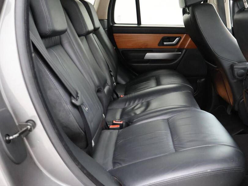 Land Rover Range Rover Sport 1st (L320) Generation Interior 