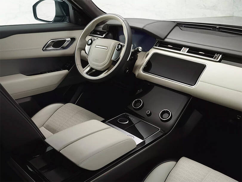Land Rover Range Rover Velar 2025 Interior 