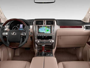 لكزس GX الداخلية 