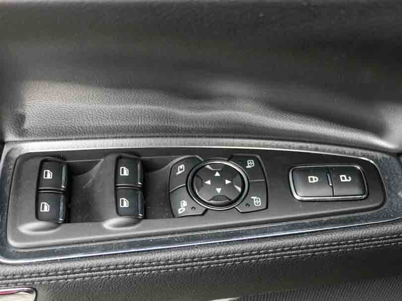 لينكون كونتيننتال Interior 