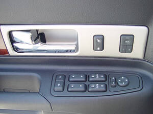 Lincoln LS Interior 