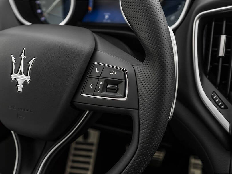 مازيراتي جيبلي Interior 