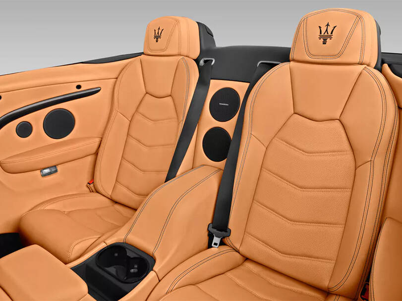 مازيراتي جرانكابريو Interior 