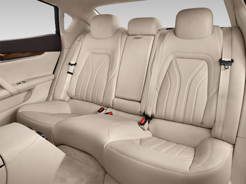 مازيراتي كواتروبورتي Interior 