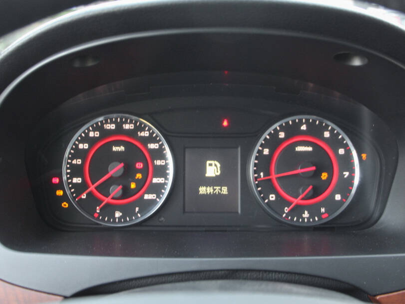 ماكسوس جي ١٠ Interior 