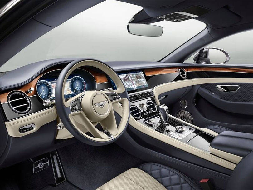 بنتلي كونتيننتال جي تي 2025 Interior 