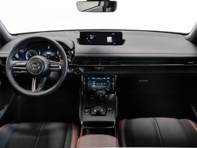 مازدا إم إكس ٣٠ 2025 Interior 