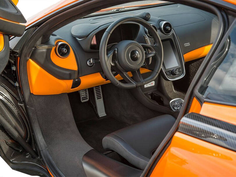 ماكلارين ٥٧٠ إس Interior 
