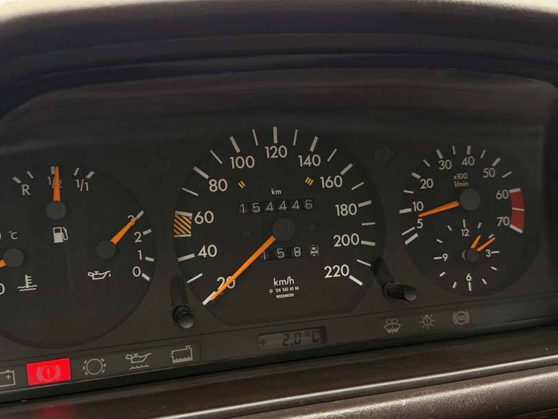 مرسيدس بنز إي كلاس Interior 