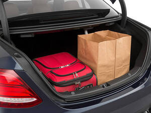 مرسيديس بنز E كلاس الخارجية 