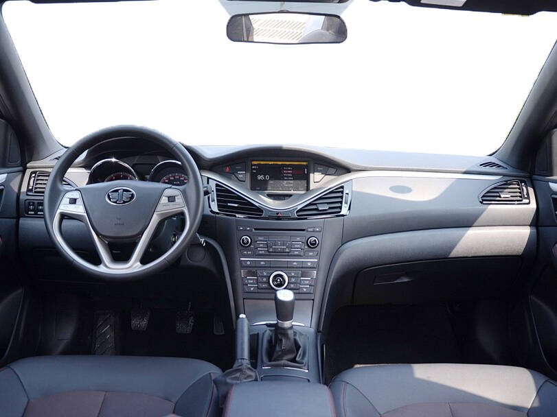 بيستون B70 الجيل الثاني Interior 