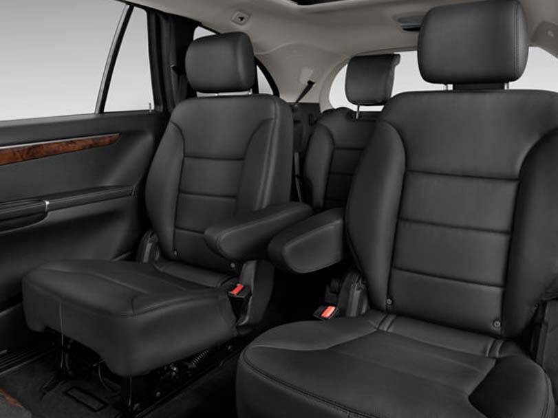 مرسيدس بنز آر كلاس Interior 