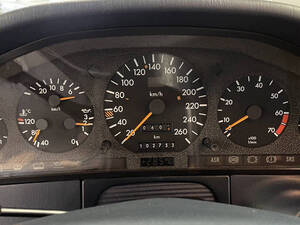 مرسيديس بنز S كلاس الداخلية 