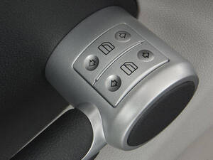 مرسيديس بنز إس إل كيه كلاس الداخلية 