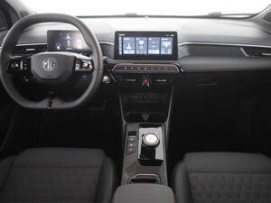 MG 3 Interior 