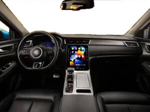 إم جي RX5 الداخلية 