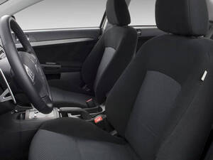 Mitsubishi Lancer Interior 