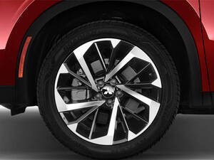 ميتسوبيشي أوتلاندر الخارجية 