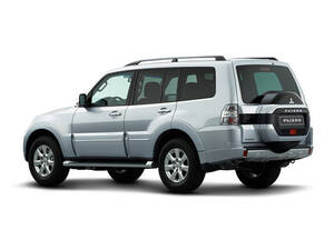 Mitsubishi Pajero Exterior 