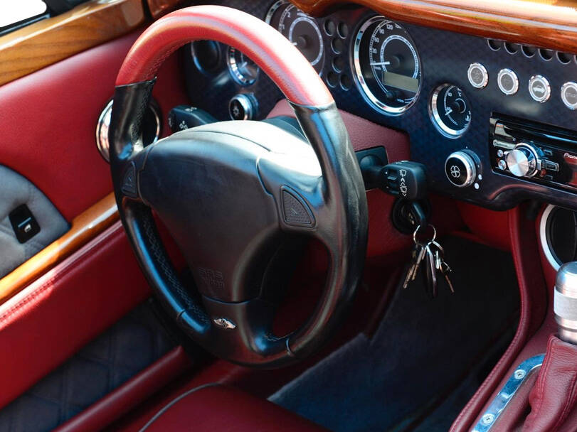 Morgan Aero 8 Interior 