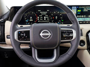 نيسان أرمادا الداخلية 