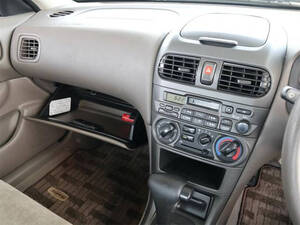 Nissan Sunny Interior 