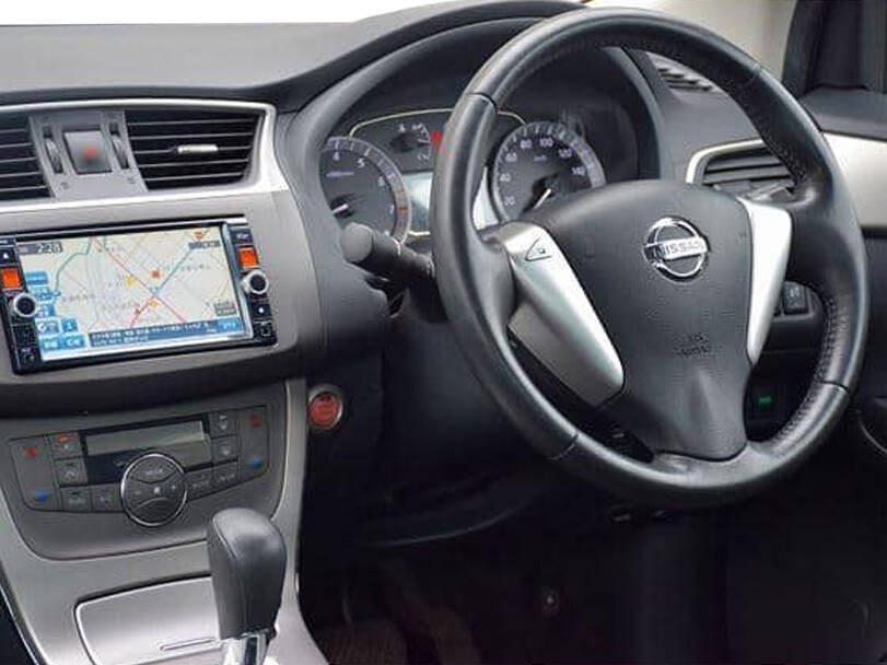 نيسان سيلفي الجيل الثالث Interior 