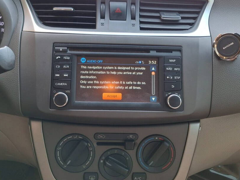 Nissan Tiida 2nd (C12) Generation Interior 